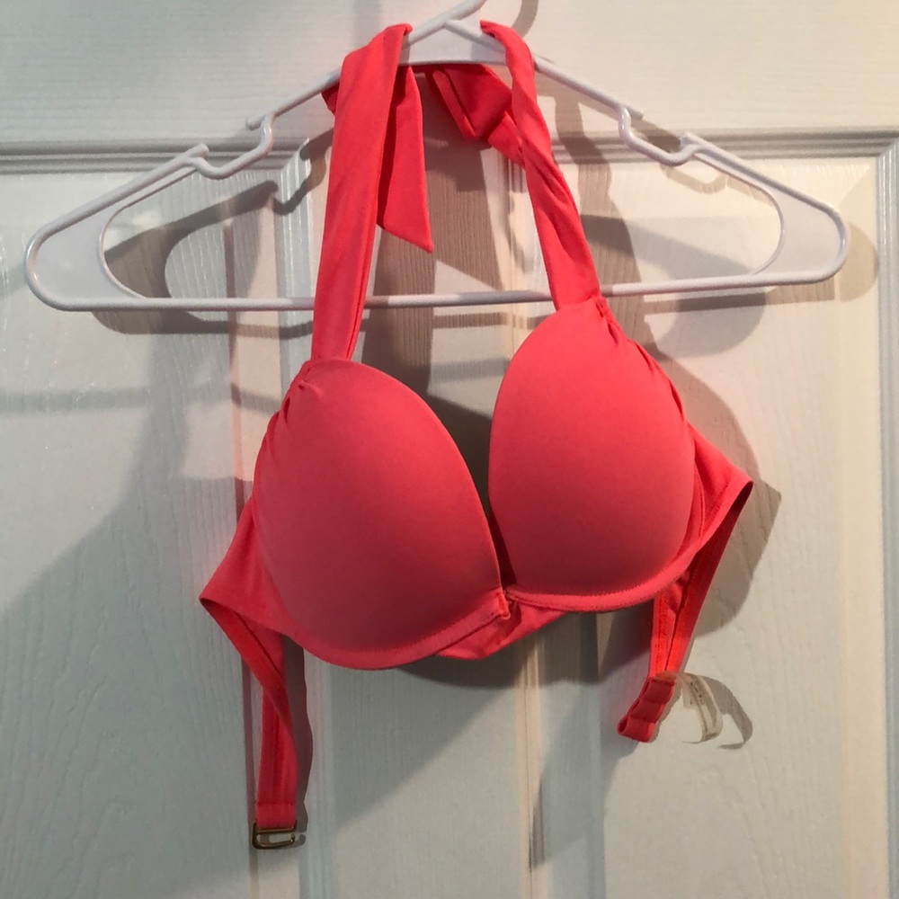 VICTORIA’S SECRET | Push-up swimsuit bikini top